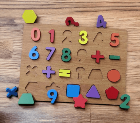 Wooden Number And Shape Puzzle