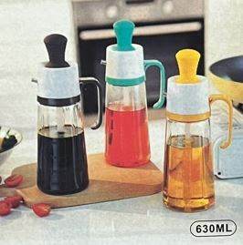 Brush And Pouring Seasoning Bottle (630ml) - DMC Wholesale