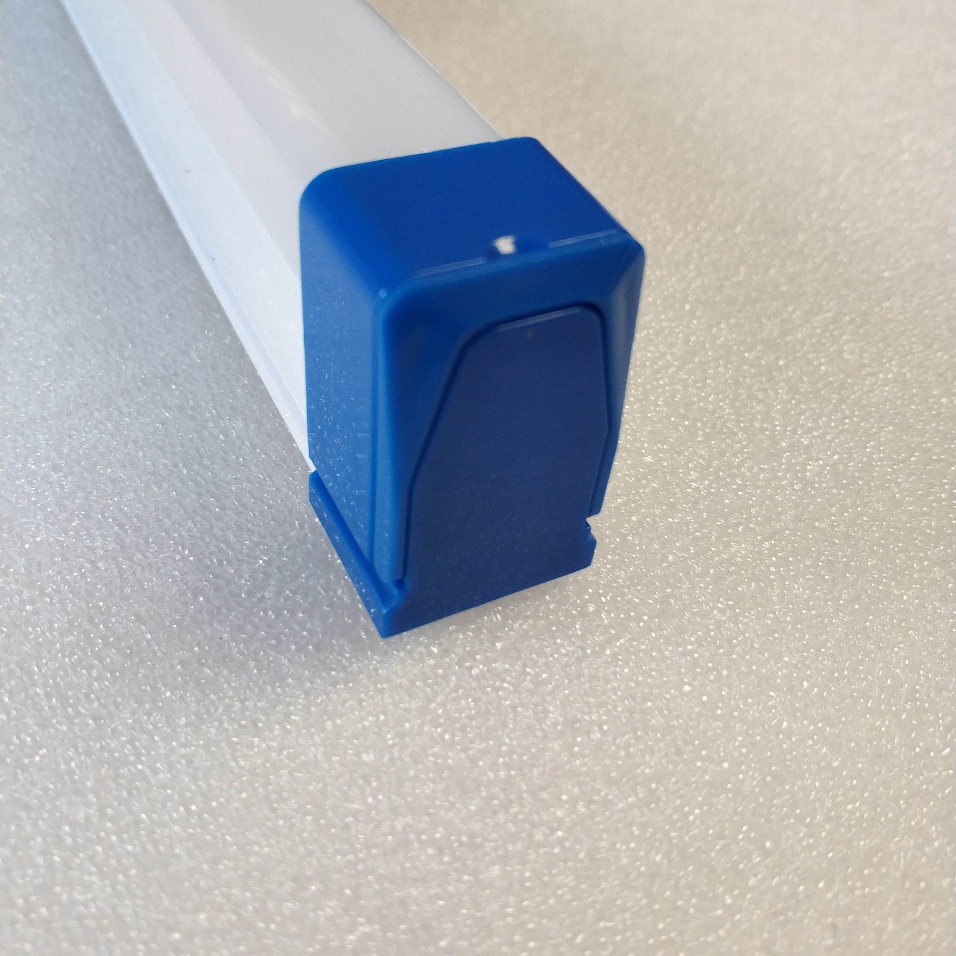 Rechargeable Portable LED Tube Light (18cm) - DMC Wholesale