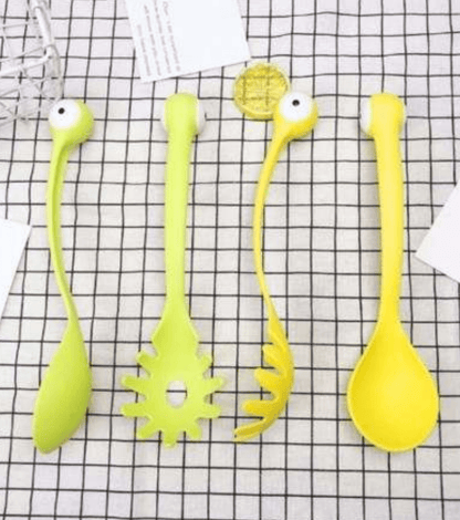 Monster Pasta And Salad Server Set (Green) - DMC Wholesale